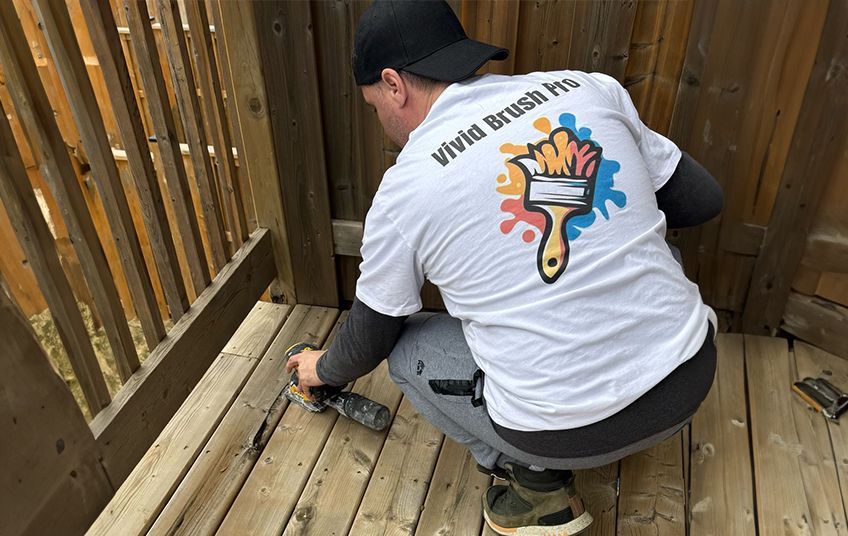 Deck and fence painting